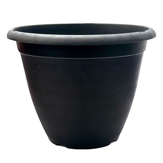 Black ribbed pot